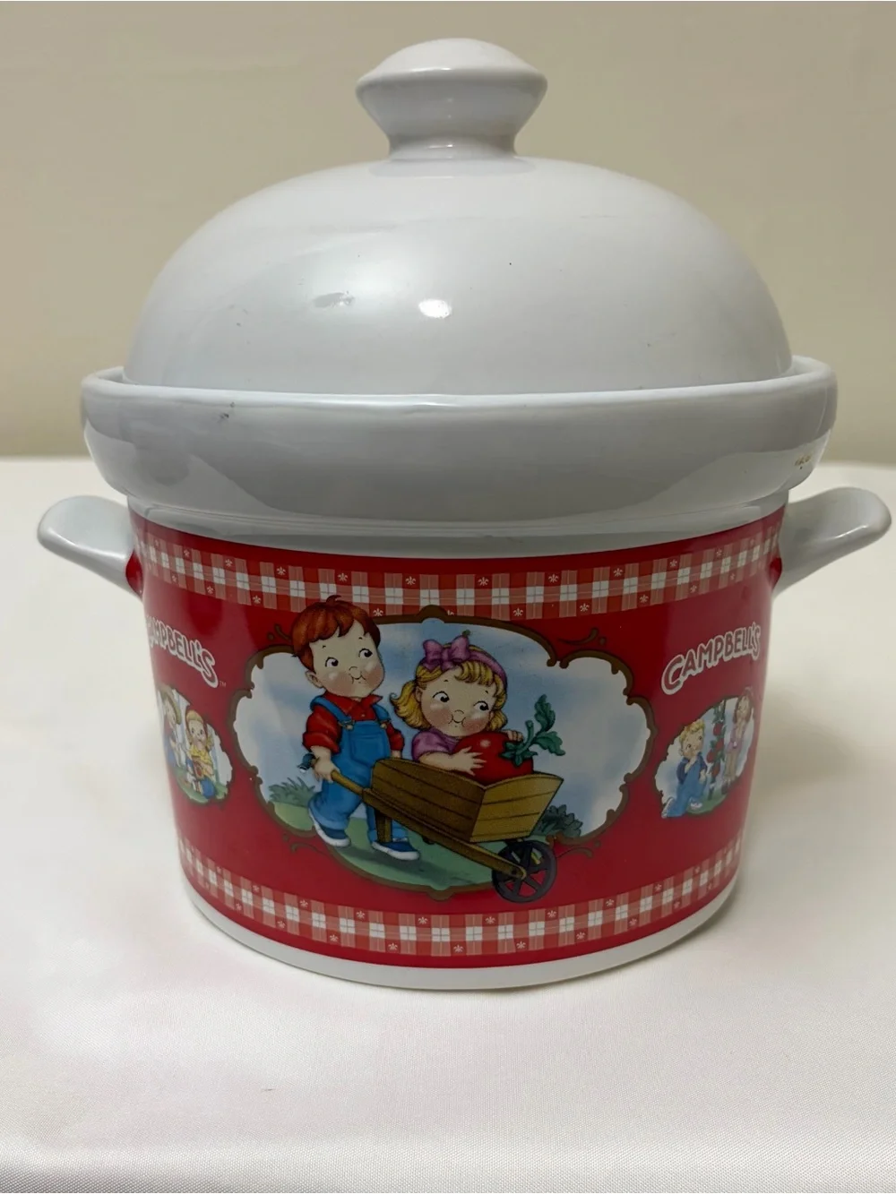 Vintage 2002 Campbell's Soup Tureen with Lid 8.5